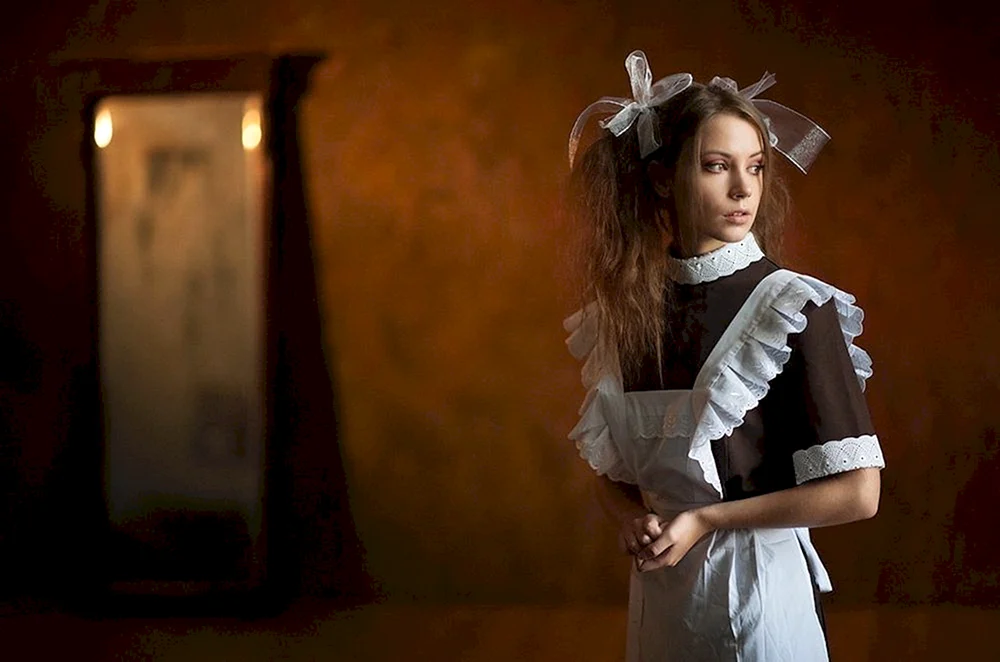 Ksenia Kokoreva Schuluniform
