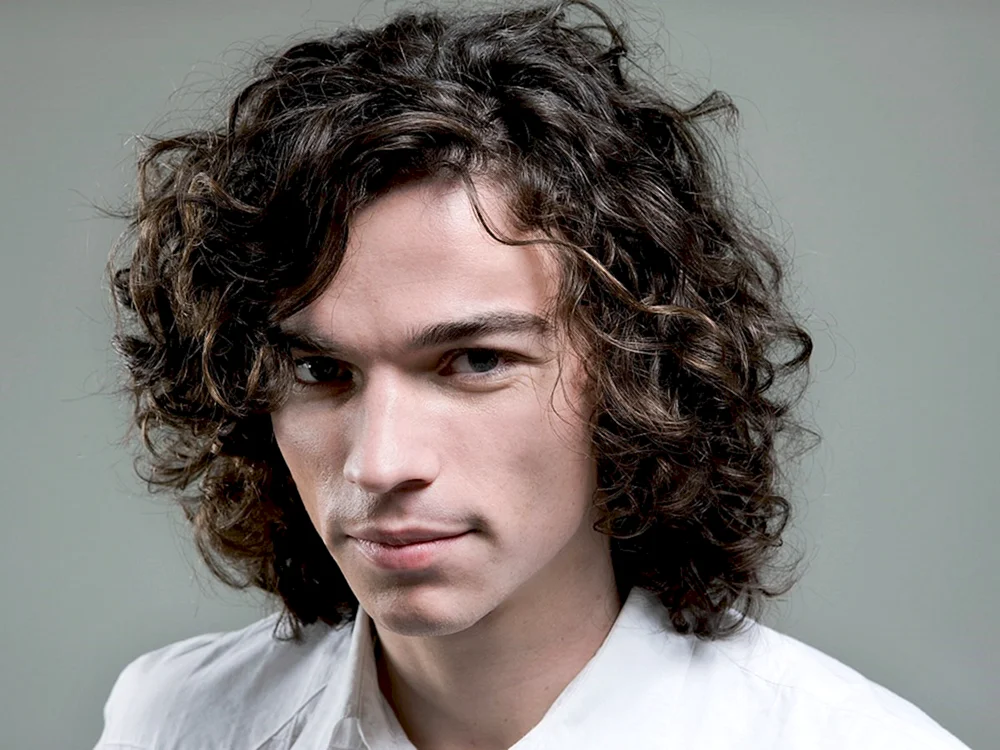 Chris Overgaard mit Locken