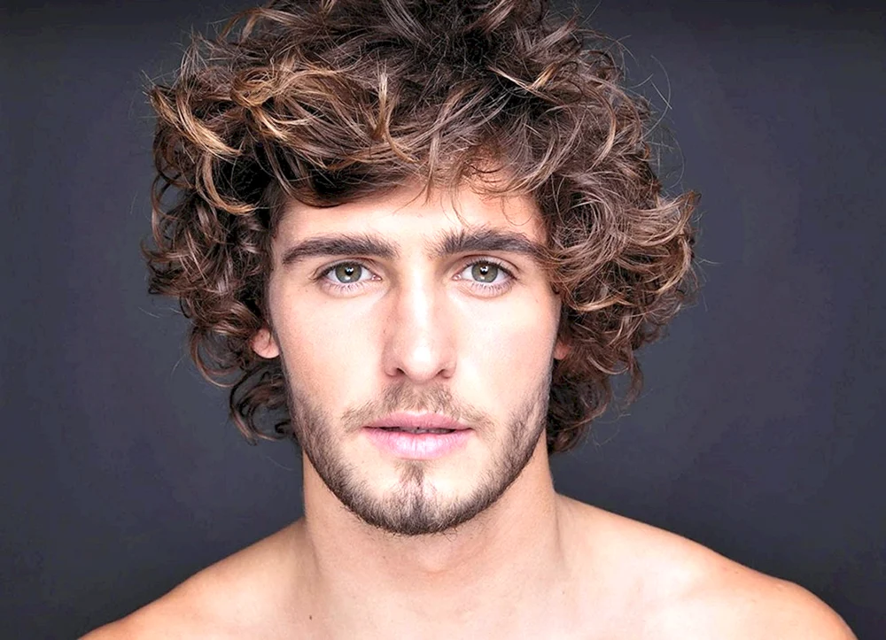 Keith Harington langes Haar