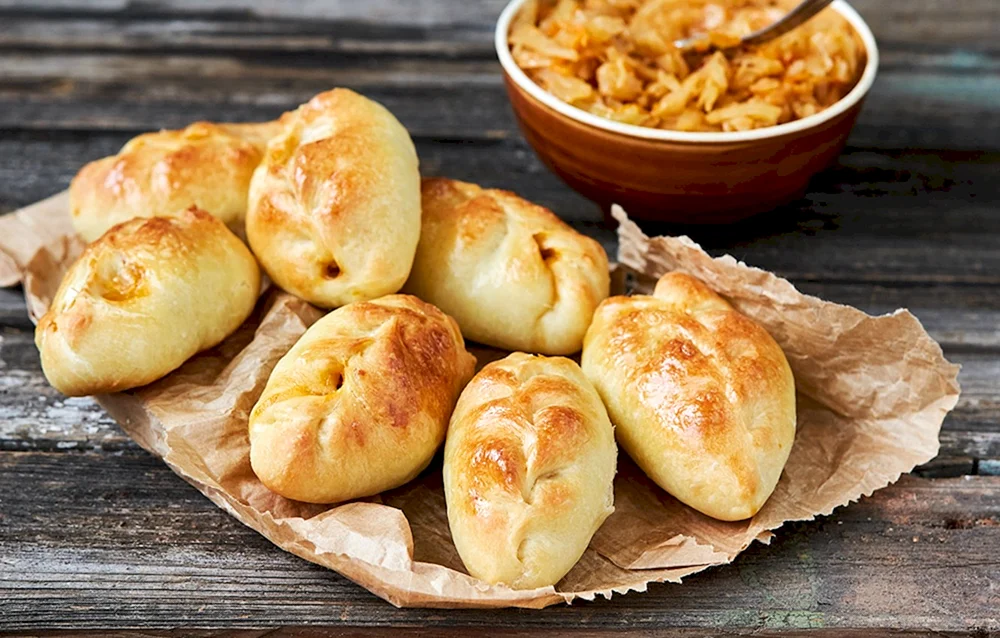 Samsa Pirozhki chebureki belyashi