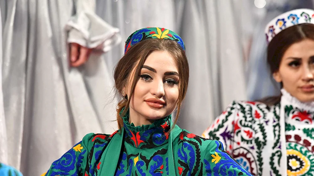 Kurta chakan Tajik