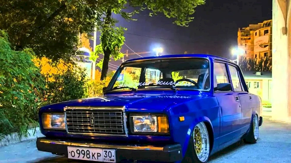 VAZ 2107