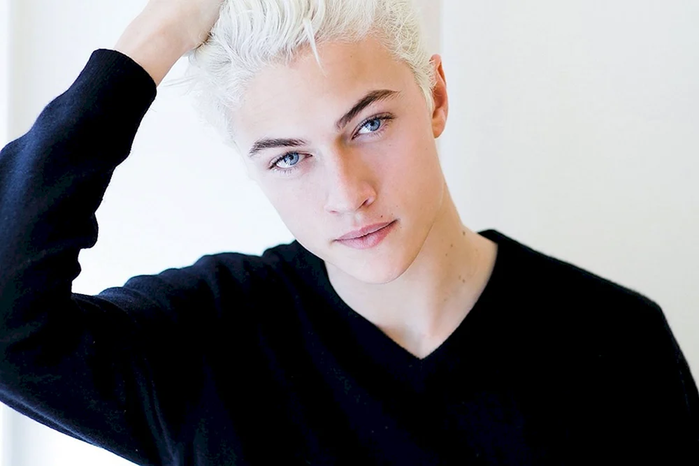Lakey Blue Smith
