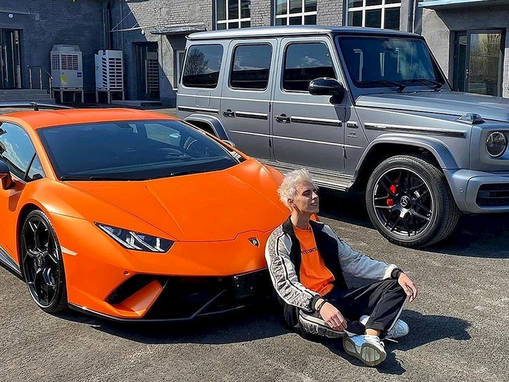 Schönes Haus mit Auto