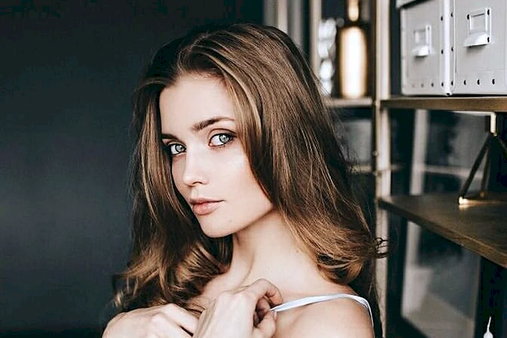 Lanina Alina Schauspielerin
