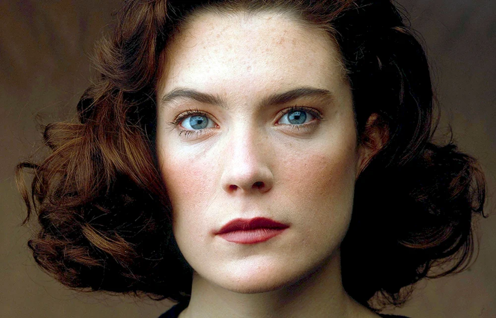 Lara Flynn Boyle