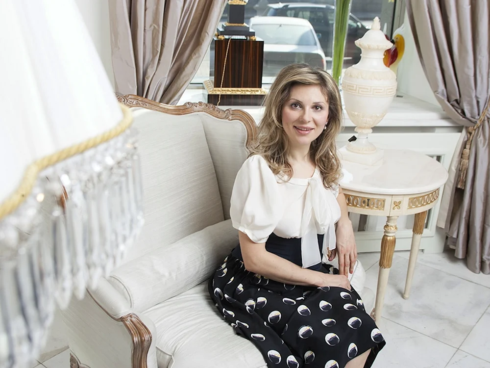 Larissa Chernikova Pevica