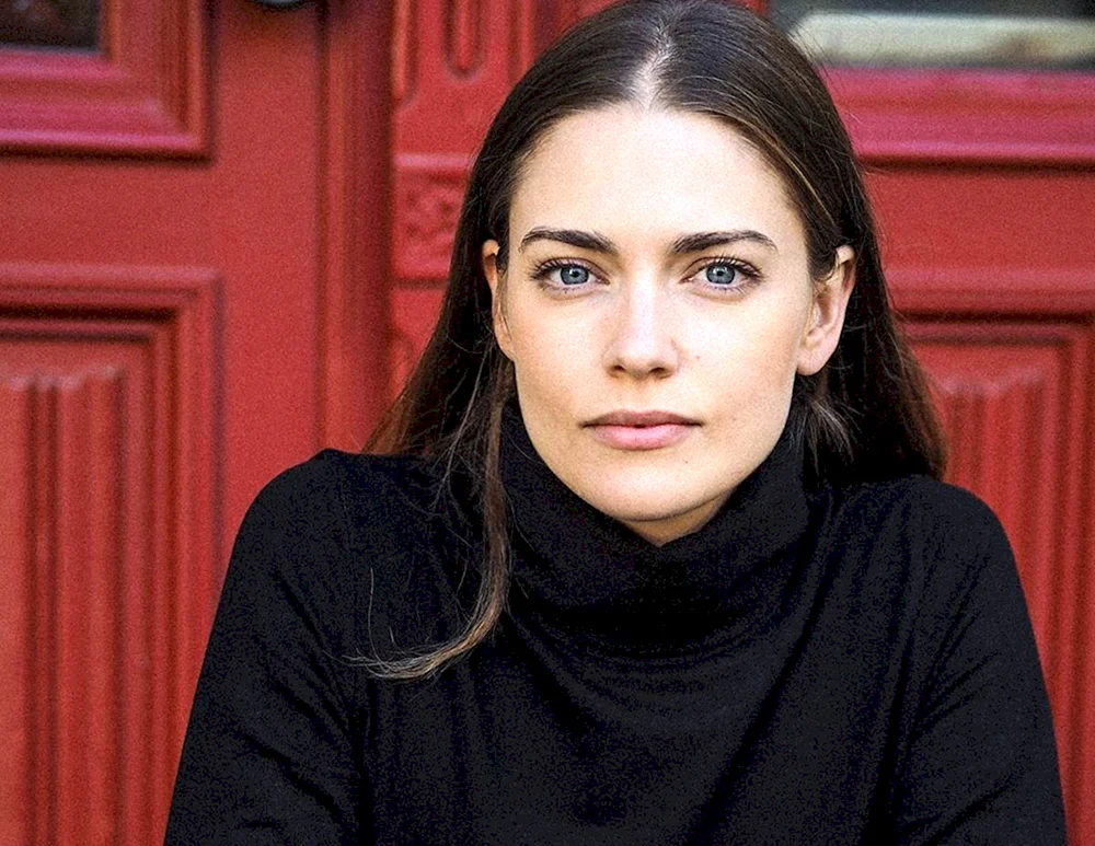 Laura Berlin