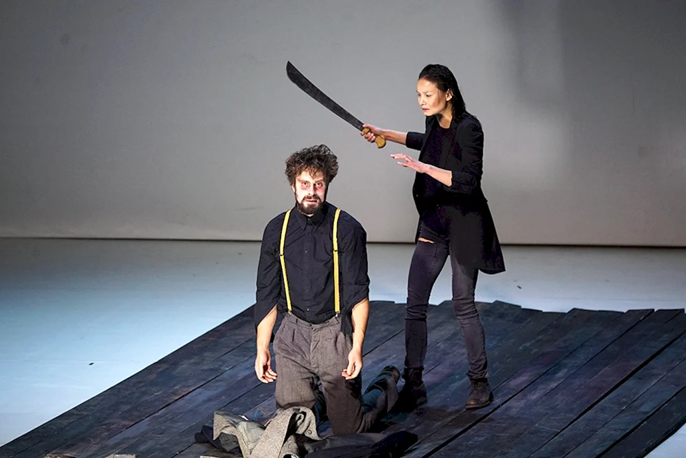 Laura Pitskhelauri Hamlet