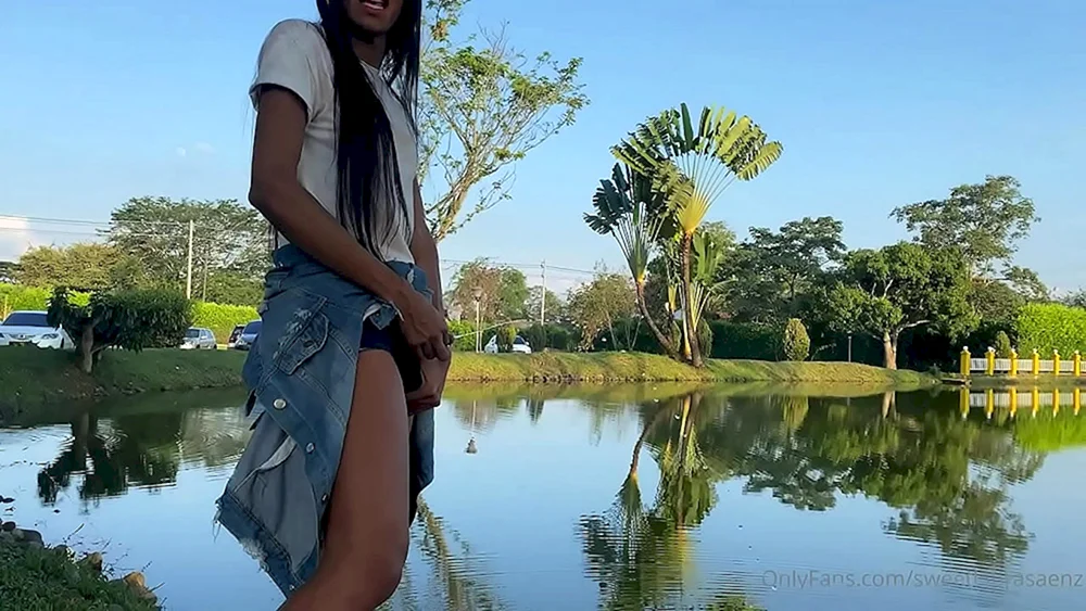 Laura Saenz onlyfans