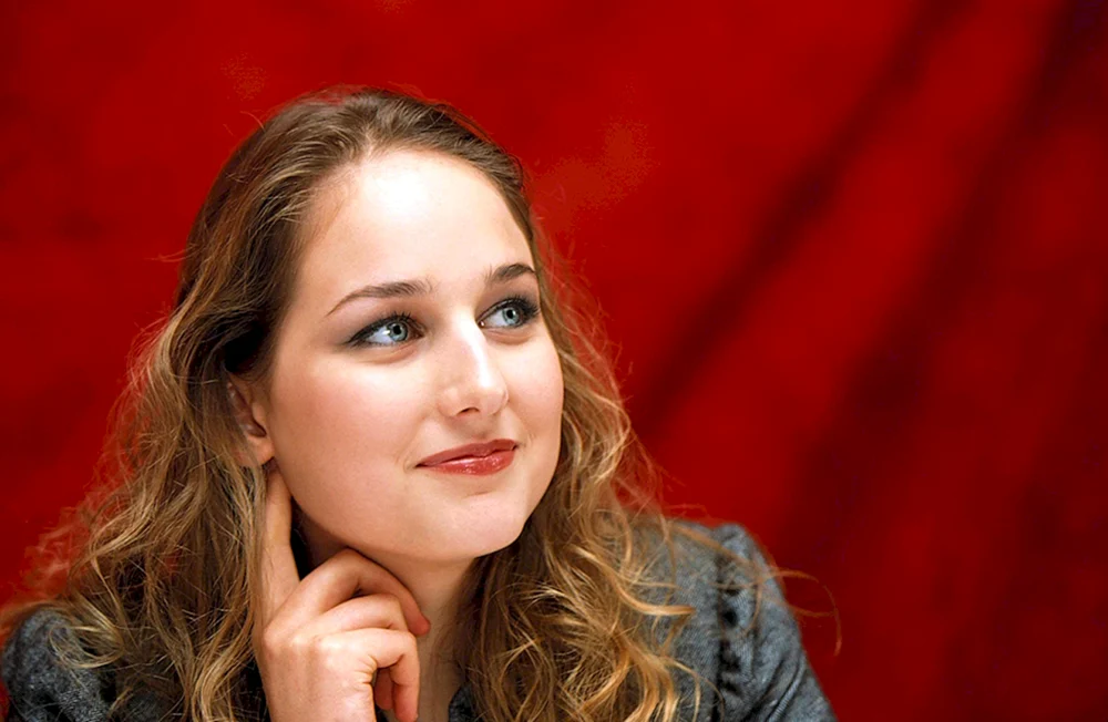 Leelee Sobieski