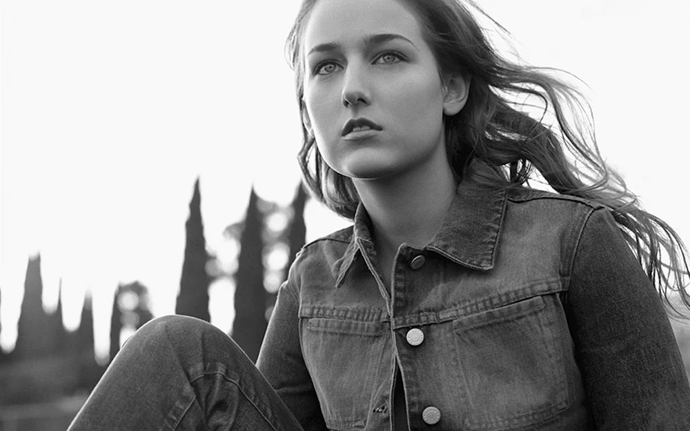 Leelee Sobieski