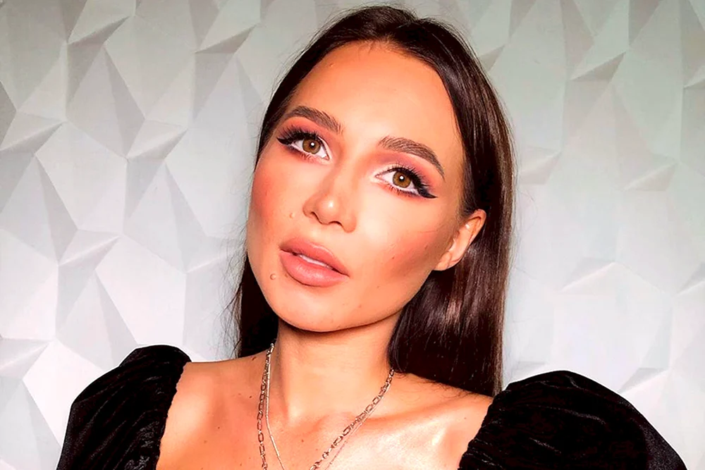 Lera Tschekalina