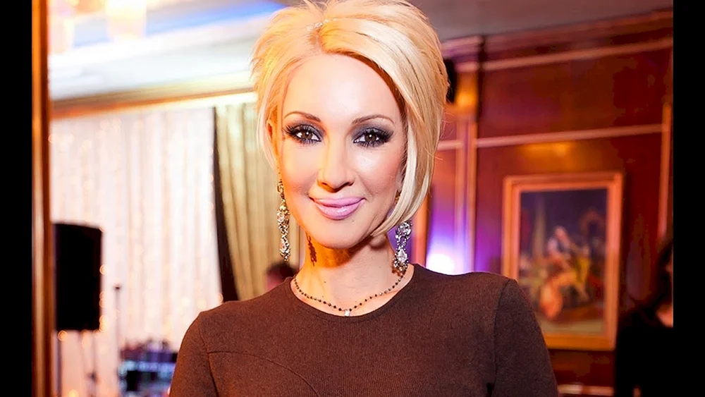 Lera Kudryavtseva 2004