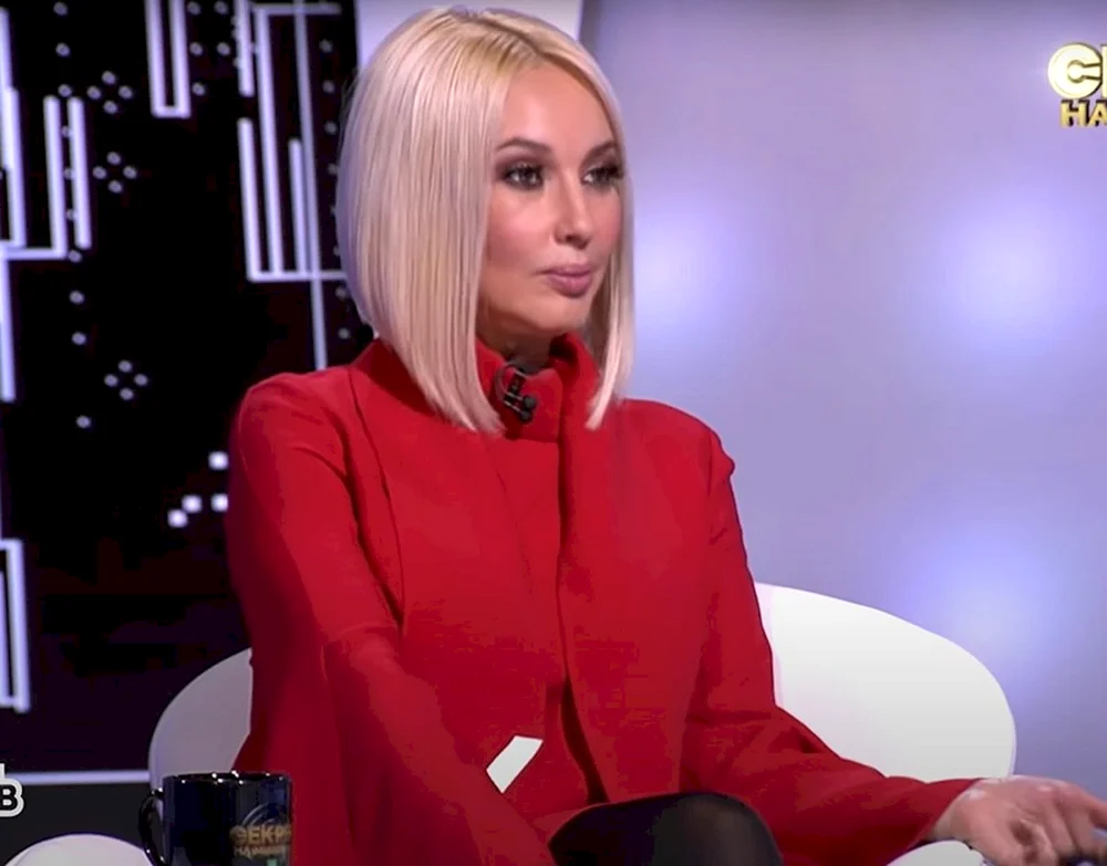 Lera Kudryavtseva Haarschnitt