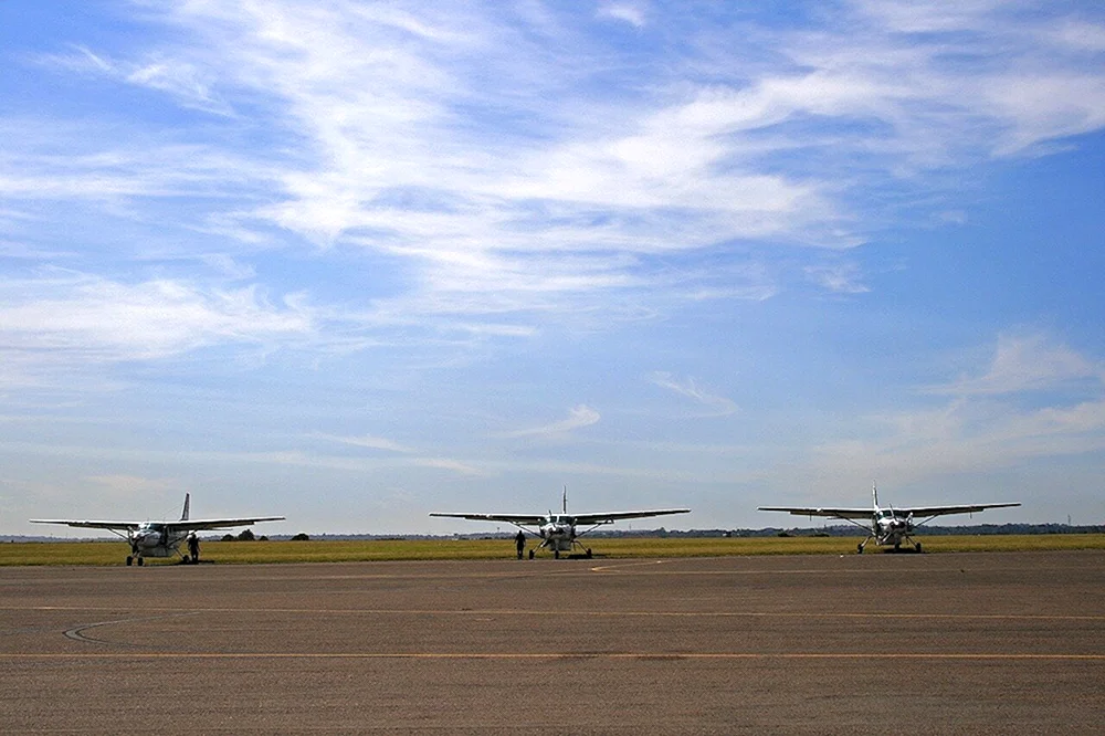 Militärflugplatz Start- und Landebahn