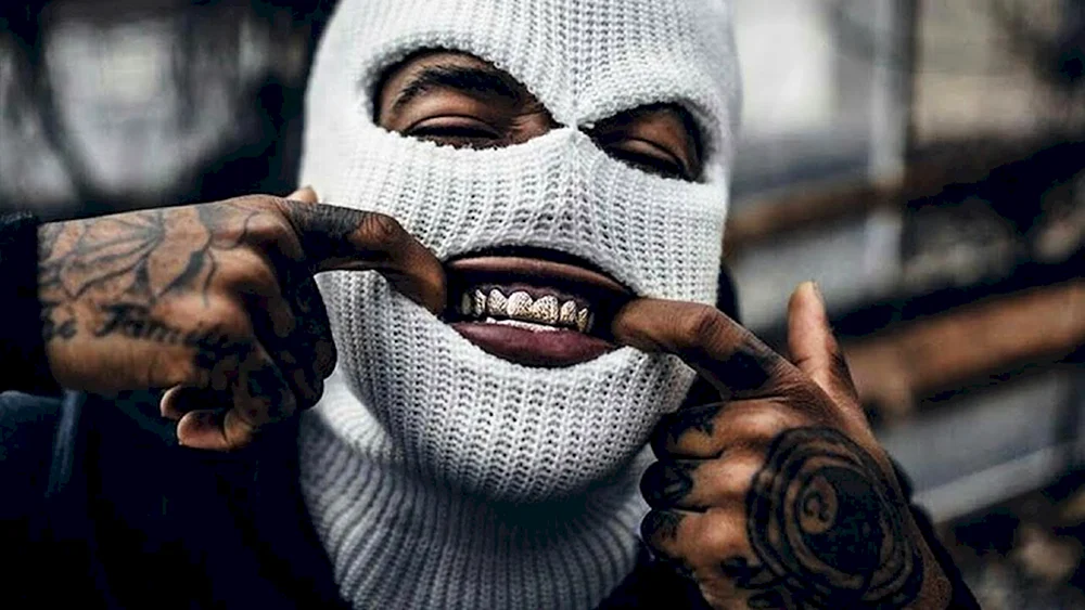 Der Mann in Balaclava