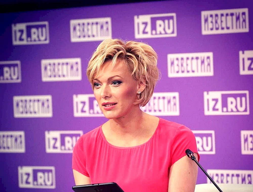 Likhomanova Elena Paparazzi