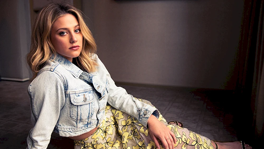 Lili Reinhart Riverdale
