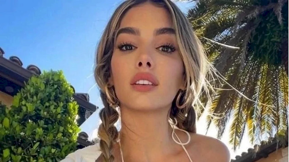 Lyna Perez