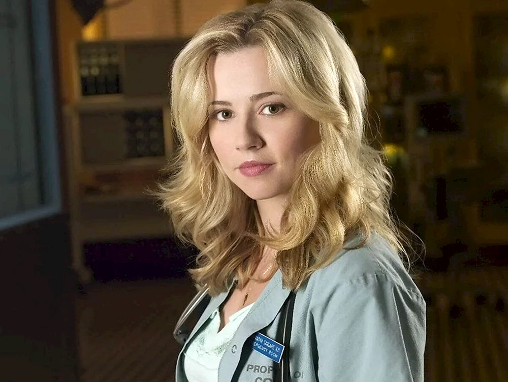 Linda Cardellini