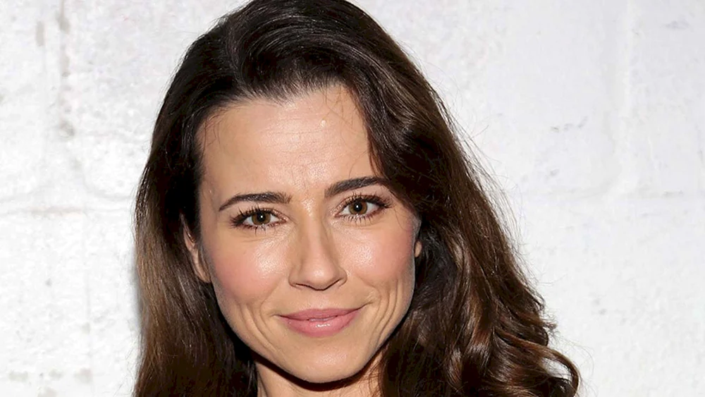 Linda Cardellini
