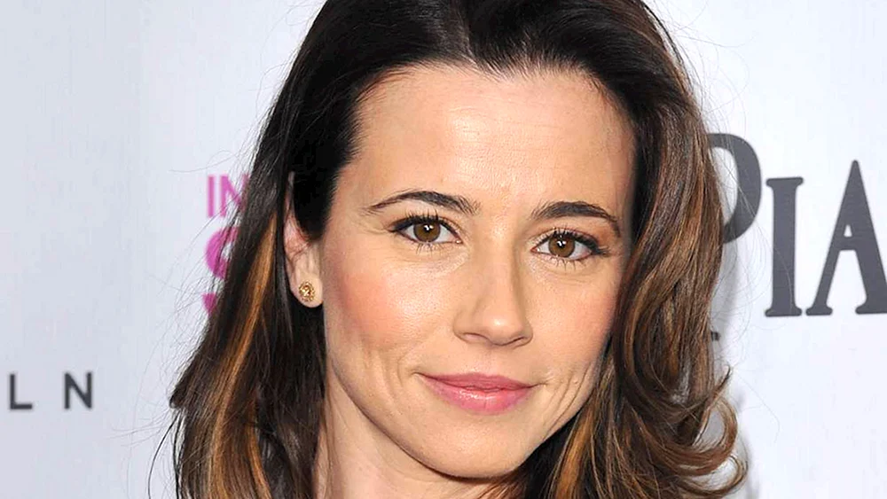 Linda Cardellini