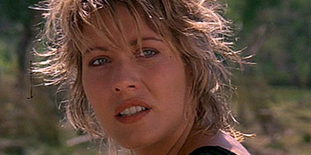 Linda Kozlowski Crocodile Dundee