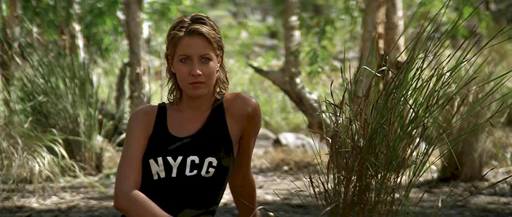 Linda Kozlowski Crocodile Dundee