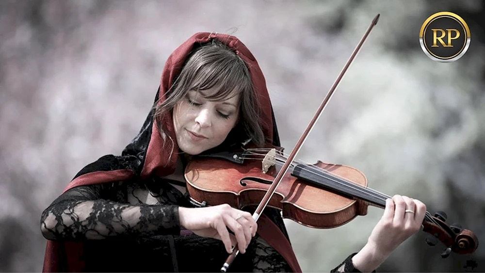 Lindsey Stirling