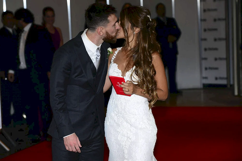 Antonella Messi's Frau