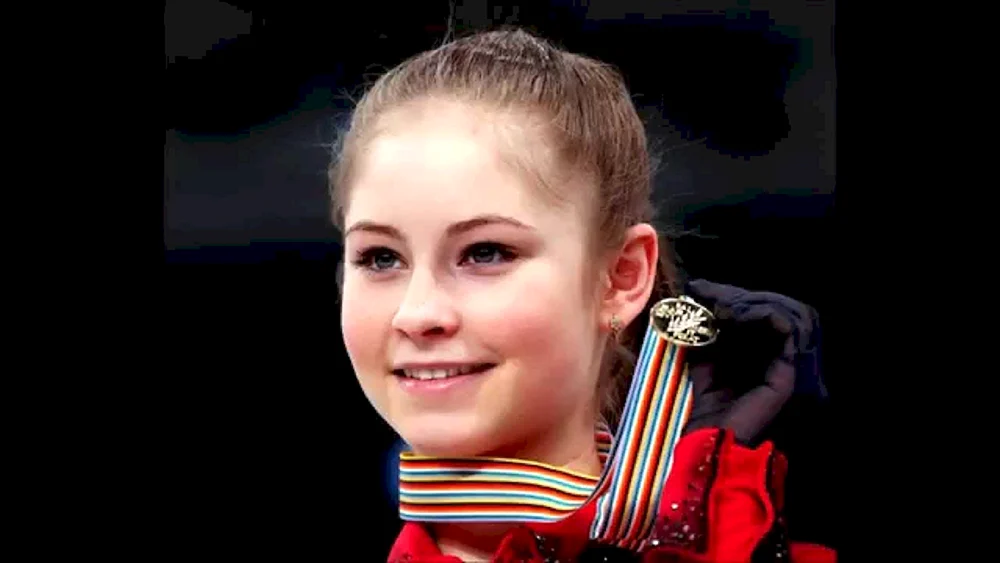 Yulia Lipnitskaya 2021