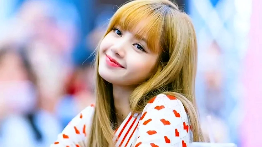 Lisa Black Pink