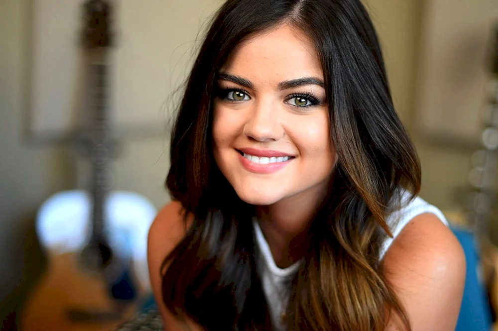 Lucy Hale Foto