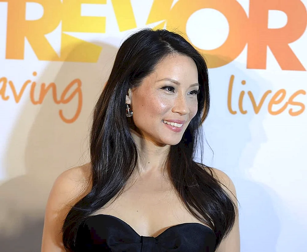 Lucy Liu 18