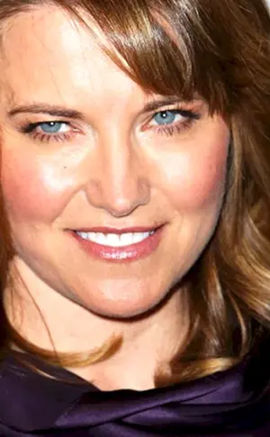 Lucy Lawless 2022