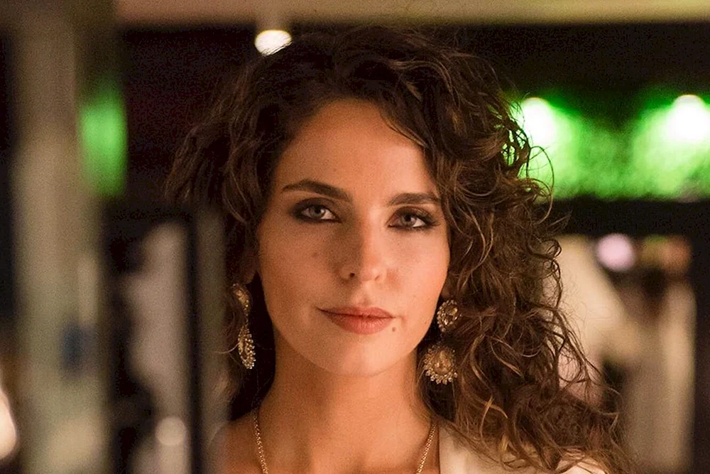 Liza Sailor in der TV-Serie Life on Call