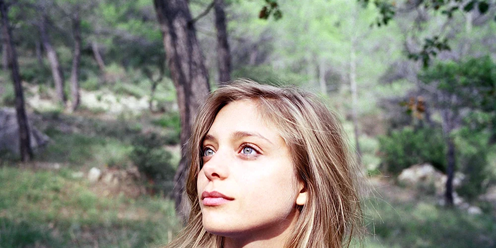 Lizzie. Lizzie Brocheré