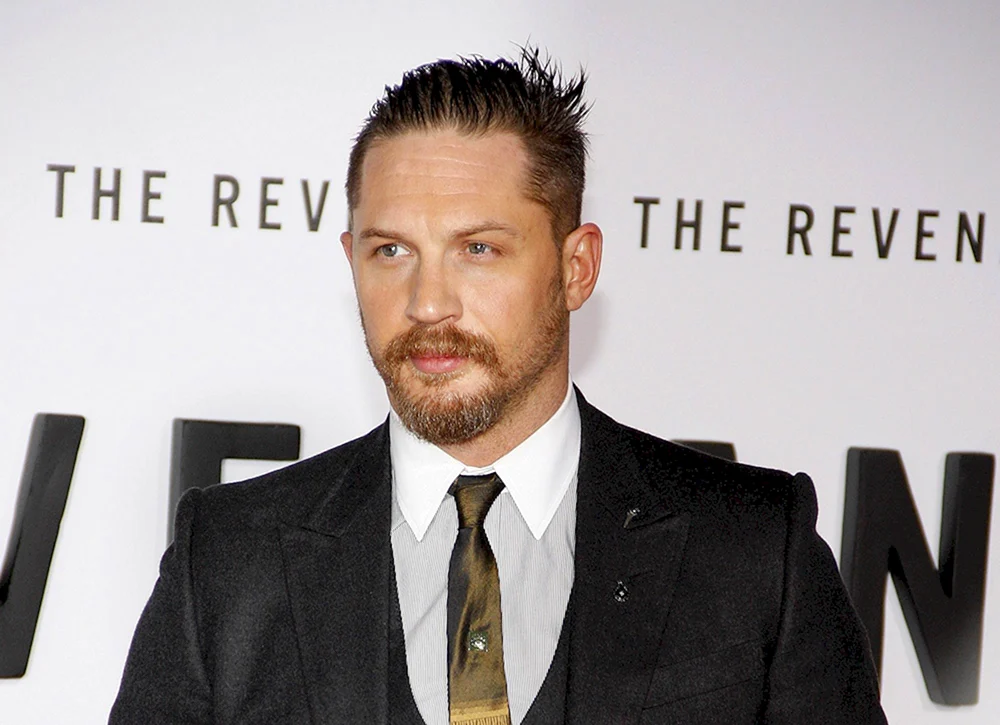 Logan Marshall-. Grün und Tom Hardy