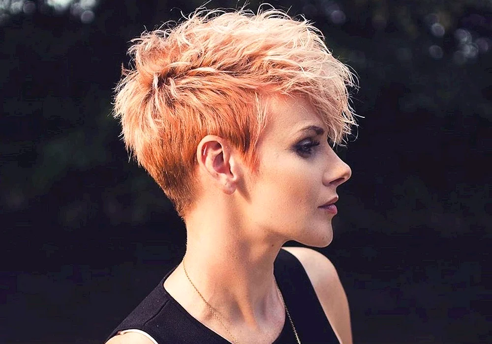Langer Pixie Gavrochet-Haarschnitt