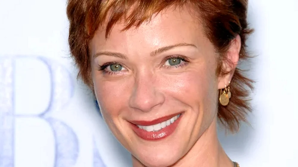Lauren Holly 2022
