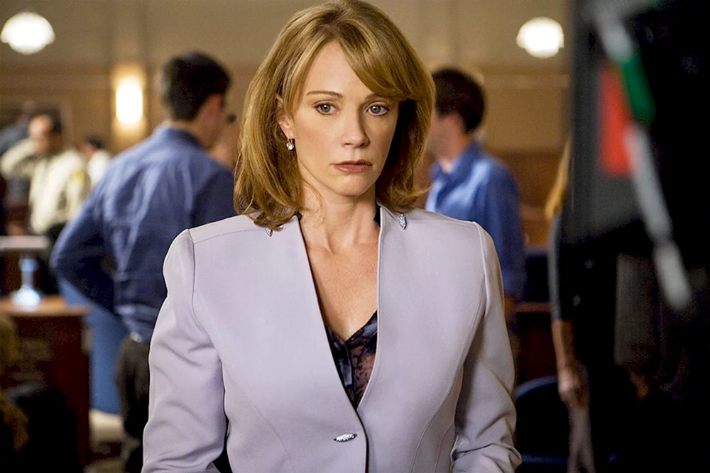 Lauren Holly