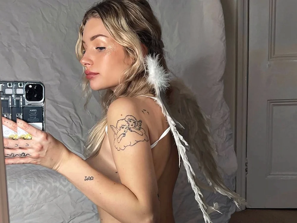 Lottie Moss onlyfans