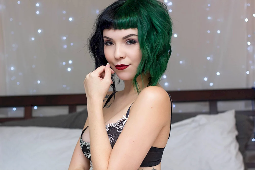 Luna Grey