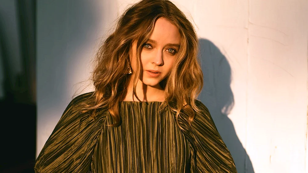Madeleine Arthur