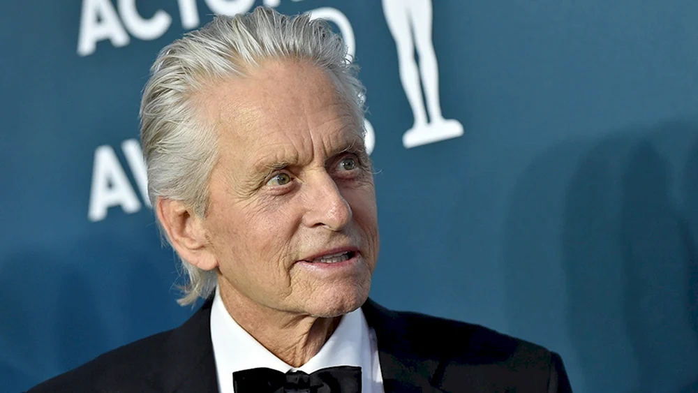 Michael Kirk Douglas. Douglas Douglas