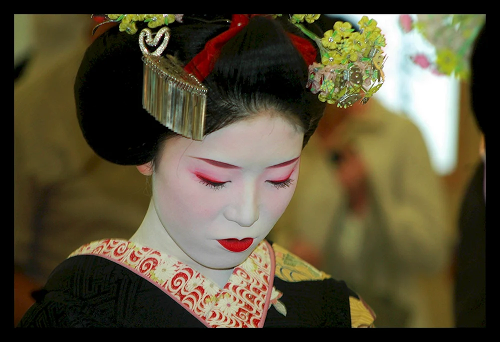 Momoware Geisha Frisur