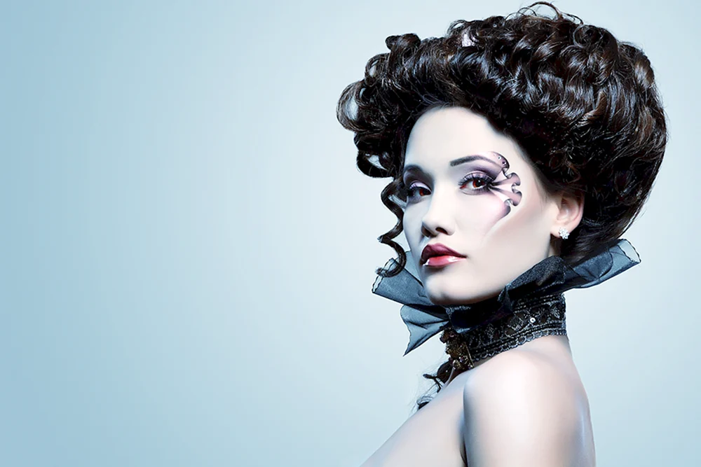 Barockes Makeup