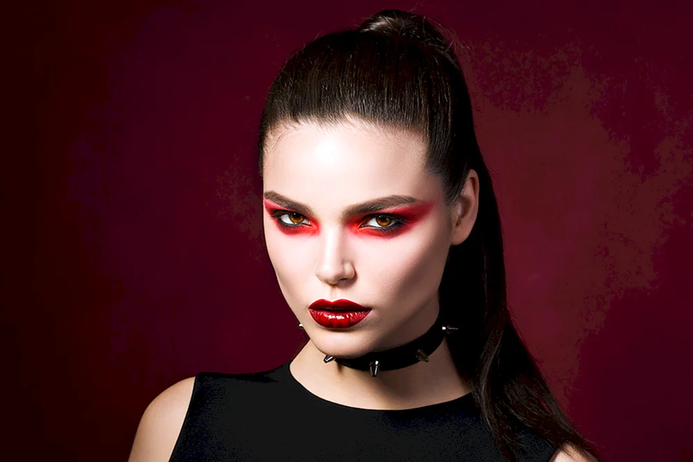 Vampir Halloween Makeup für Männer