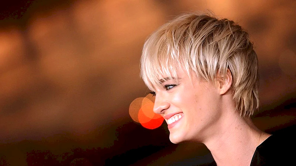 Mackenzie Davis Foto